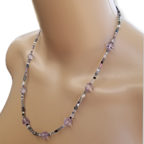VINTAGE FACETED CRYSTAL GLASS BEAD NECKLACE & MATCHING DROP EARRINGS SET - Picture 3 of 7